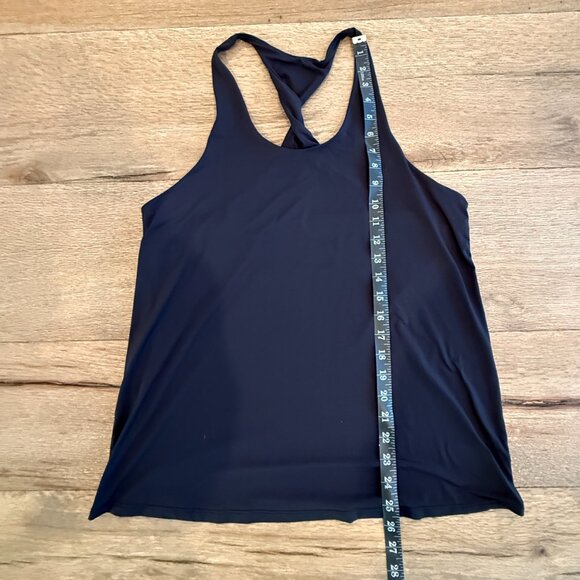 ALO Yoga Don't Get It Twisted Tank Size M *Black* - Picture 9 of 10
